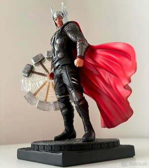 Thor Deluxe 1:10 Iron Studios figúrka/soška - 2