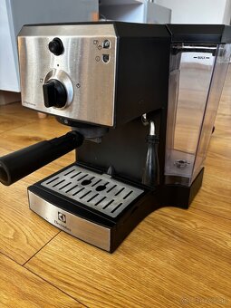 Kávovar Electrolux - 2