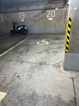 Parkovacie miesto/státie, Mäsiarska ul., Košice - 2