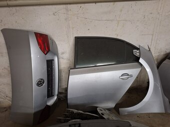 VW Jetta - použité náhradné diely - 2