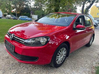 VW GOLF VI 1,4 BENZÍN 59KW ROK 2012 - 2