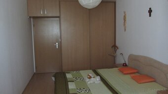 Velky 2izb byt Zadunajska cesta Petrzalka - 2