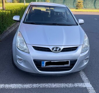 Predam Hyundai i20 - 2