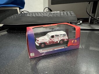 Warszawa 203 Kombi 1960 - 1:43 - IXO IST Models - 2