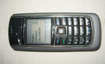 NOKIA 6021 s nabijackou a HF - 2