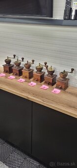 Mlynčeky na kavu s drevenou nasypkou - 2