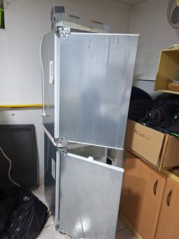 Vstavaná chladnička a mraznička BOSH - 2