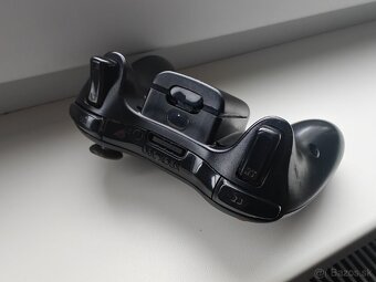 Xbox 360 ovládač - 2