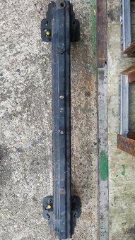 Ford fiesta  výstuha mk6 2002-2008 - 2