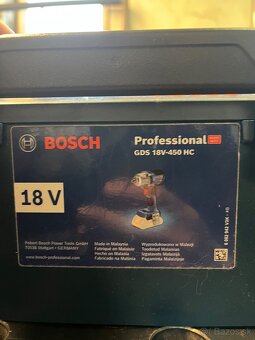 Bosch razovy utahovak - 2