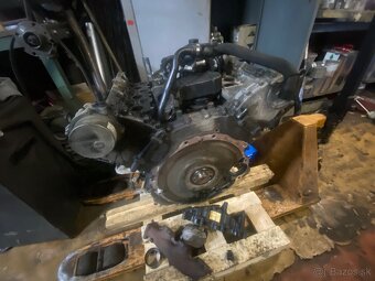 Komplet Motor BKS VW Touareg 3.0 V6 165kw - 2