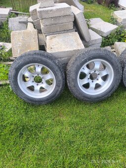 225/65 r17 - 2