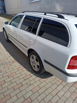 Škoda Octavia Tour 1,9 TDI 74Kw - 2