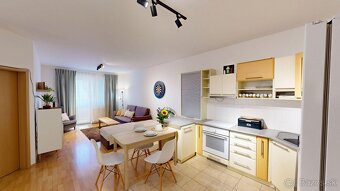 PREDAJ priestranného bytu v úžasnej lokalite – Bratislava - 2