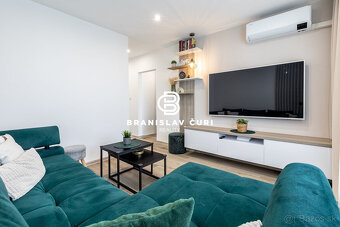 REZERVOVANÉ - Na predaj 3-izbový byt, 64 m2, kompletná rekon - 2