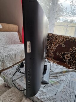 Predám LG 32" LCD TV – model 32LD350 - 2