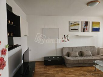 Prenájom - 4-izb. - Veľký priestranný byt v centre… - 2