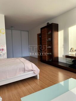 Priestranný 2 izbový byt v tichej lokalike Staré mesto 65 m2 - 2