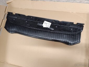 Spodný kryt pod nárazník Audi A5 8F,8T - 2