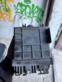 Riadiaca jednotka 1.9tdi 1z - 2