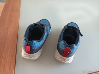 Chlapčenské tenisky. - 2