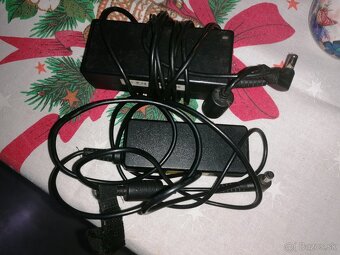 Predám rôzne nabíjačky na notebooky a tlačiarne - 2