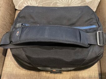 Fotobrašňa - Lowepro Stealth Reporter D550 AW - 2