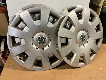 Originál puklice Škoda 17" - 2