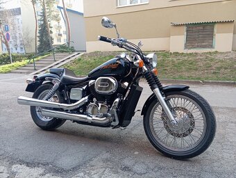 Honda shadow 750 black widow - 2