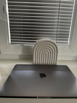 Macbook Pro 13” 2020 ZNÍŽENÁ CENA - 2