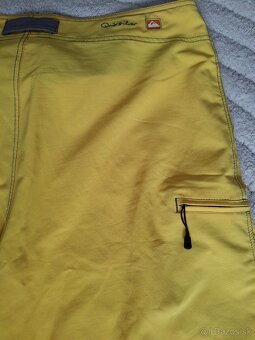 Kupacie sortky Quiksilver boardshorts - 2