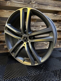 Mercedes Benz GLE W167 - orig. ALU disky 5x112 R20 - 2