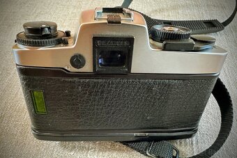 Zrkadlovka Leica - 2