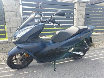 Honda PCX 125 - TOP stav - 2