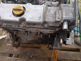 Predám motor Opel Frontera 2,2 diesel - 2