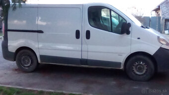 Opel Vivaro - 2
