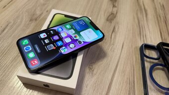 Vymenim iPhone 14 Midnight 128gb v zaruke - 2