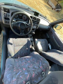 Toyota rav4 - 2