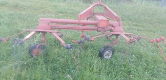Predám obracačku sena - 2