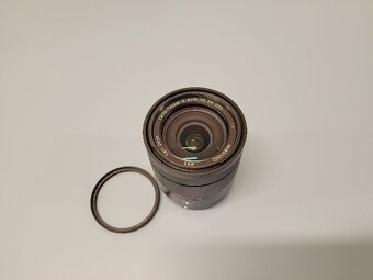 Zeiss 16–70mm f/4 - Sony E-mount - 2