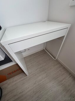 Písací stôl Micke (toaletný) - 2