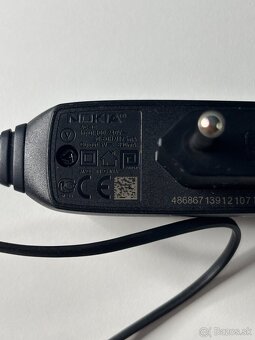 nabíjačka Nokia AC-8E, cca 1,5m - dohoda možná - 2