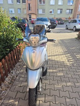 Piaggio beverly 350 sport tourer - 2