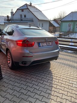 BMW X6 idividuál 2010 - 2
