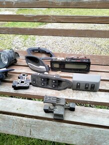 Renault laguna 2 náhradné diely - 2