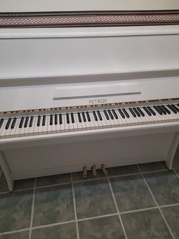Predám pianíno Petrof - 2