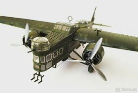 Predám AERO MB-200, plastikový model, mierka 1/72 - 2