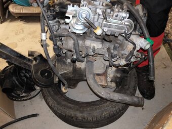 Motor samuraj 1.3 - 2