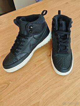 Nike č.40.5 - 2