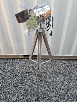 Predam lampu - 2